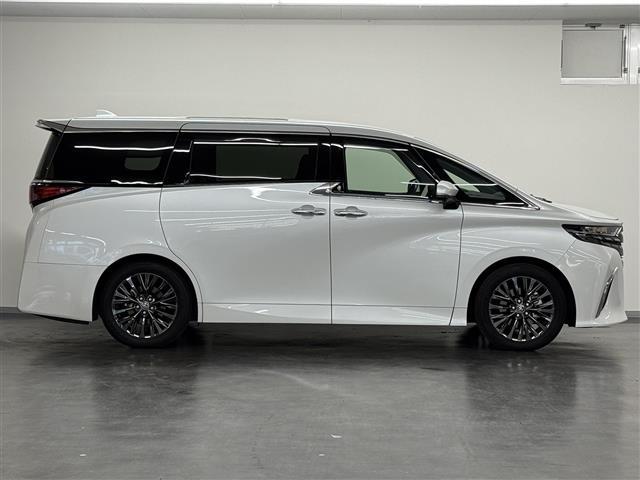 アルファード Z 14インチナビ/パノラミックビュー/ドラレコ/ETC2.0/左右独立ムーンルーフ/黒革シート/ブラインドスポットモニター/2列目冷暖シート/パワーシート/プリクラッシュセーフティ/パワーバックドア(38枚目)