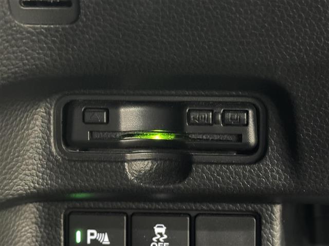 N-BOXカスタム L 片側パワースライドドア/7インチナビ/バックカメラ/ETC/ホンダセンシング/衝突軽減ブレーキ/アダプティブクルーズコントロール/パーキングセンサーシステム/シートヒーター/オートライト/LEDライト(19枚目)