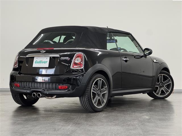 ＭＩＮＩ クーパーＳ　コンバーチブル　電動ソフトトップオープン動作ＯＫ／ＣＤ／ポータブルナビ／バックカメラ／ドラレコ／ＥＴＣ／デジタルインナーミラー／シートヒーター／ディスチャージヘッドライト／パドルシフト／オートエアコン／純正１７ＡＷ（46枚目）