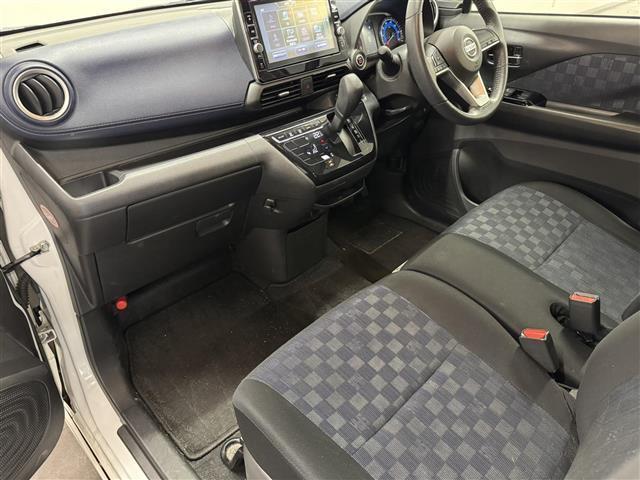 �X�܂ɂČ��Ԃ̊m�F�����������܂��̂ŁA���d�b�ō݌ɂ̂��m�F�̏㐥�񂲗��X���������܂��B