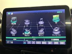 【Aftermarketナビ】人気のAftermarketナビを装備しております。ナビの使いやすさはもちろん、オーディオ機能も充実！キャンプや旅行はもちろん、通勤や買い物など普段のドライブも楽しくなるはず 4