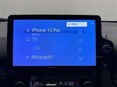 【純正１０．５ディスプレイオーディオｐｌｕｓ】ＦＭ・ＡＭラジオやＢｌｕｅｔｏｏｔｈ接続のほか、フルセグＴＶなど多彩な機能を搭載。 4