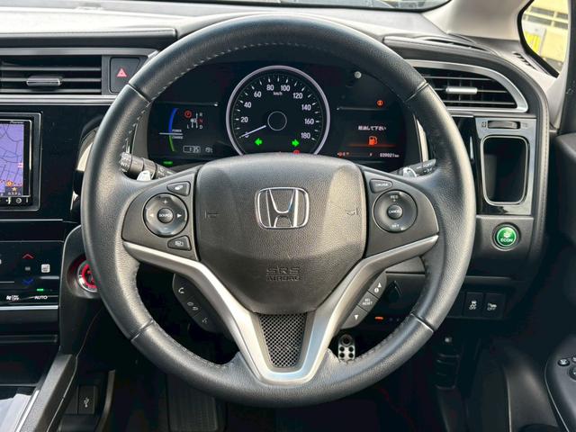 シャトル ハイブリッドX【禁煙・1オーナー・ナビ&Bカメラ&ETC】 ◆走行39,020km◆福岡仕入◆【Bluetooth対応純正SDナビ・地デジTV・DVD・CD・SD録音】LEDオートライト/純正15AW/ヒーター付ハーフレザーシート/エンジンプッシュスタート/(12枚目)