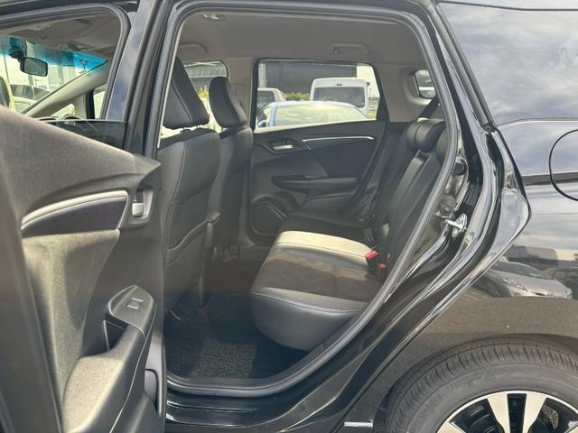 シャトル ハイブリッドX【禁煙・1オーナー・ナビ&Bカメラ&ETC】 ◆走行39,020km◆福岡仕入◆【Bluetooth対応純正SDナビ・地デジTV・DVD・CD・SD録音】LEDオートライト/純正15AW/ヒーター付ハーフレザーシート/エンジンプッシュスタート/(18枚目)