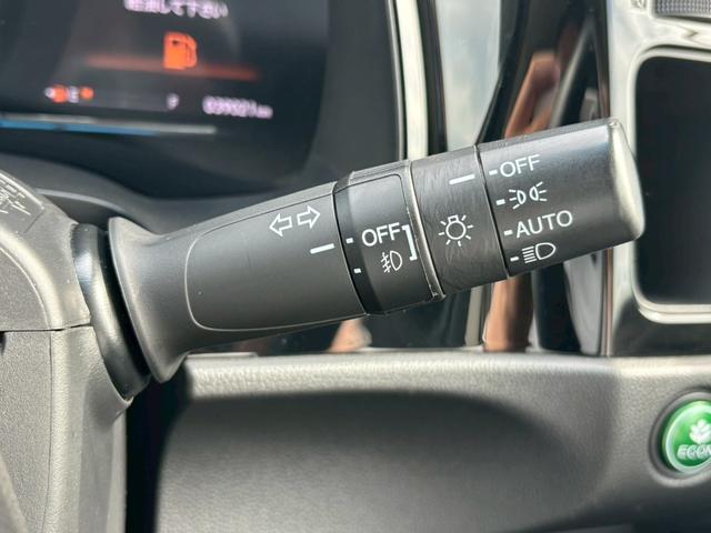 シャトル ハイブリッドX【禁煙・1オーナー・ナビ&Bカメラ&ETC】 ◆走行39,020km◆福岡仕入◆【Bluetooth対応純正SDナビ・地デジTV・DVD・CD・SD録音】LEDオートライト/純正15AW/ヒーター付ハーフレザーシート/エンジンプッシュスタート/(32枚目)