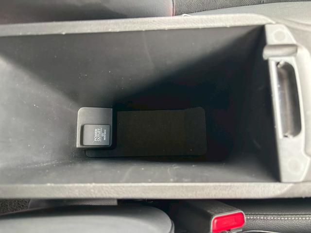 シャトル ハイブリッドX【禁煙・1オーナー・ナビ&Bカメラ&ETC】 ◆走行39,020km◆福岡仕入◆【Bluetooth対応純正SDナビ・地デジTV・DVD・CD・SD録音】LEDオートライト/純正15AW/ヒーター付ハーフレザーシート/エンジンプッシュスタート/(38枚目)