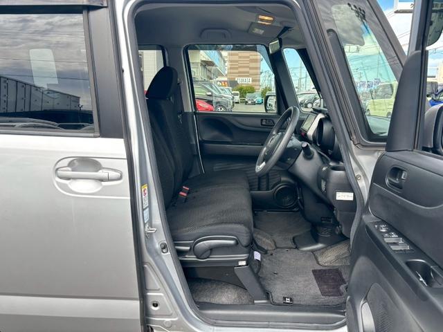 N-BOX G SSパッケージ【禁煙・両側自動スライド・ナビ&Bカメラ】 ◆あんしんパッケージ◆プラズマクラスター搭載エアコン◆運転席シートハイトアジャスター◆【Bluetooth対応純正ナビ・TV・ETC】エンジンプッシュスタート/HID/22年製DLタイヤ/純正14AW(13枚目)