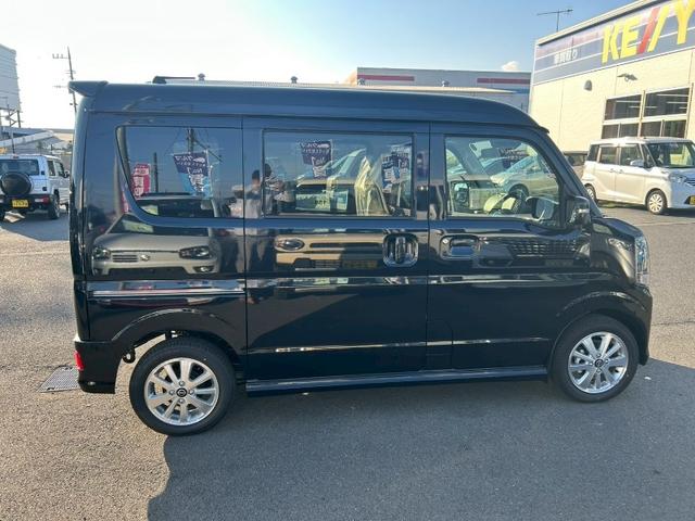 NV100クリッパーリオ Gターボ届出済未使用車・両側自動スライドドア・シートヒーター 走行22km◆両側自動スライドドア◆フルフラットシート◆衝突被害軽減ブレーキ◆車線逸脱警報◆エンジンプッシュスタート◆アイドリングSTOP◆コーナーセンサー◆LEDオートライト◆純正14AW◆USB◆(6枚目)