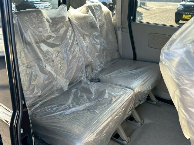 NV100クリッパーリオ Gターボ届出済未使用車・両側自動スライドドア・シートヒーター 走行22km◆両側自動スライドドア◆フルフラットシート◆衝突被害軽減ブレーキ◆車線逸脱警報◆エンジンプッシュスタート◆アイドリングSTOP◆コーナーセンサー◆LEDオートライト◆純正14AW◆USB◆(15枚目)