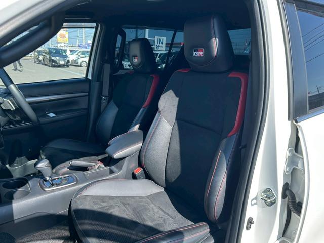 TOYOTA HILUX Z GR SPORT