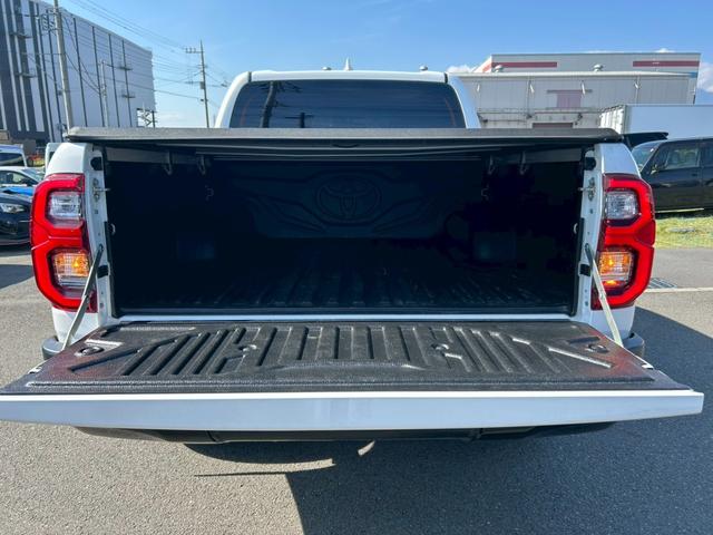 TOYOTA HILUX Z GR SPORT