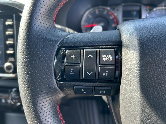 TOYOTA HILUX Z GR SPORT