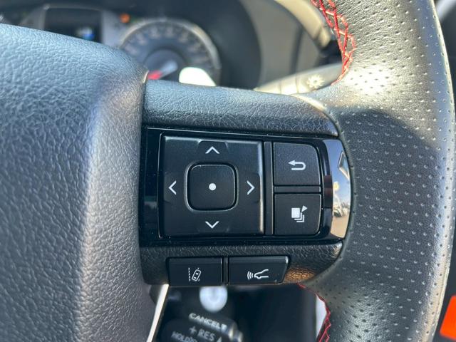 TOYOTA HILUX Z GR SPORT