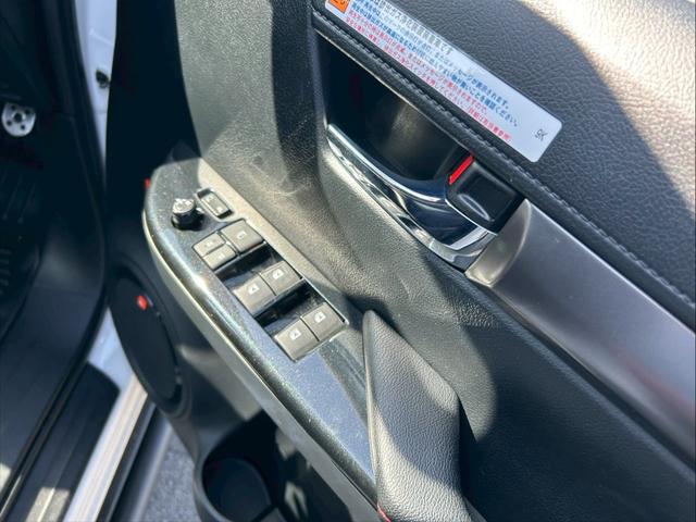 TOYOTA HILUX Z GR SPORT