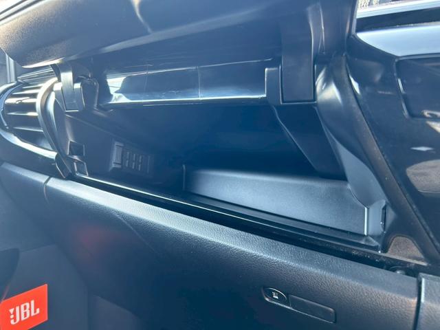 TOYOTA HILUX Z GR SPORT