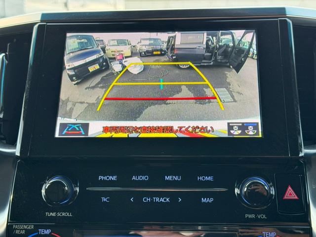 アルファード ３．５ＳＣ【禁煙・１オーナー・純正パーフェクトダンパー】　◆神奈川仕入◆改良後モデル◆大型コンソール◆ＢＳＭ◆エアコン付黒革電動シート◆【ナビ機能付ディスプレイオーディオ・ＣＤ／ＤＶＤデッキ・Ｂカメラ・ＵＳＢ・コムテック製前後ドラレコ・ＥＴＣ２．０】自動スラ（30枚目）