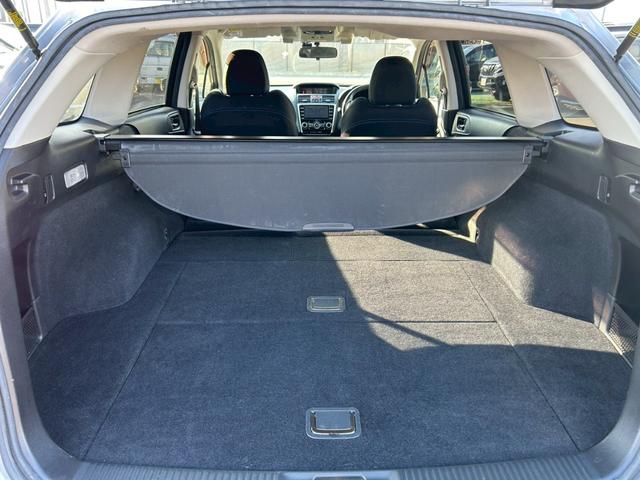 レヴォーグ 1.6GT-Sアイサイト【STIフルエアロ・禁煙1オーナー】 ◆4WD◆衝突被害軽減ブレーキ◆車線逸脱警報◆STIミラーウィンカー◆電動シート◆レーダークルーズ◆【Bluetooth対応純正ナビ・地デジTV・DVD・Bカメラ・ETC・ドラレコ】純正18AW/(24枚目)