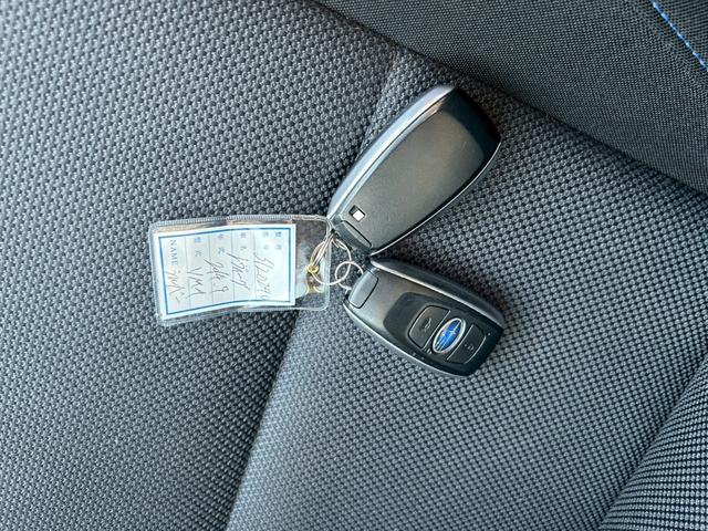 レヴォーグ 1.6GT-Sアイサイト【STIフルエアロ・禁煙1オーナー】 ◆4WD◆衝突被害軽減ブレーキ◆車線逸脱警報◆STIミラーウィンカー◆電動シート◆レーダークルーズ◆【Bluetooth対応純正ナビ・地デジTV・DVD・Bカメラ・ETC・ドラレコ】純正18AW/(25枚目)