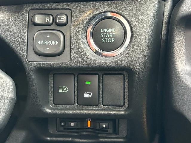 ハイエースバン スーパーＧＬダークプライムＩＩ【１オーナー・軽油ターボ】　◆神奈川仕入◆ＣＲＳカスタム◆ベットキット◆黒革調シートカバー◆スモーク加工◆デジタルインナーミラー◆【アルパイン製１１型ナビ・地デジＴＶ・バックカメラ・ＥＴＣ・ドラレコ・ＨＤＭＩ】社外１７ＡＷ／（45枚目）