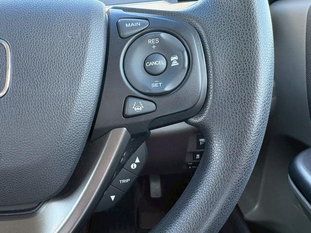 フリード G・ホンダセンシング【禁煙・スタットレス車載・ナビ&Bカメ】 ◆神奈川仕入◆衝突被害軽減ブレーキ◆車線逸脱警報◆両側自動スライド◆【Bluetooth対応純正SDナビ・地デジTV・DVD・SD録音・ETC】レーダークルーズ/社外15AW/アイドリングSTOP/(36枚目)