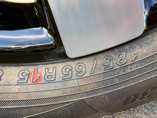 フリード e:HEVエアー EX登録済未使用車 マルチビューカメラ 純正11.4インチナビ ETC2.0 BSI・後退出庫サポート アダプティブドライビングビーム 両側電動スライドドア シートヒーター レザー調コンビシート リアクーラー パーキングセンサー 専用アルミ(51枚目)