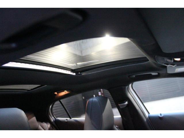 ＧＬＡクラス ＧＬＡ２２０　４マチック　レーダーセーフティパッケージ　プレミアムパッケージ　メモリー付フルパワーシート　アンビエントライト　ｈａｒｍａｎ／ｋａｒｄｏｎロジック７サラウンドサウンドシステム　パノラミックスライディングルーフ　本（22枚目）