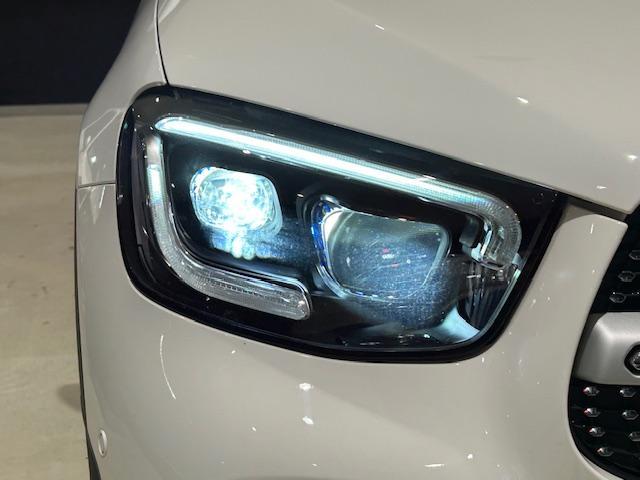 ＧＬＣ ＧＬＣ３００　４マチック　ＡＭＧライン　認定中古車保証２年　ＡＭＧライン　パノラミックスライディングルーフ　レーダーセーフティーパッケージ　３６０°カメラシステム　アンビエントライト６４色　キーレスゴー　シートヒーター　ＥＣＯスタートストッ（14枚目）
