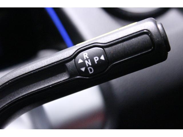 GLB GLB35 4マチック 新車保証継承 ヘッドアップディスプレイ 本革シート パノラミックスライディングルーフ レーダーセーフティーパッケージ MBUX 360度カメラ シートヒーター ブルメスターサウンドシステム(46枚目)