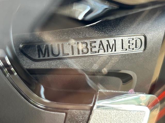 Ａクラス Ａ１８０　ＡＭＧラインパッケージ　弊社デモカーアップ　認定中古車保証２年　ＡＭＧラインパッケージ　ナビゲーションパッケージ　レーダーセーフティーパッケージ　リアビューカメラ　デジタルコックピットディスプレイ　キーレスゴー（12枚目）