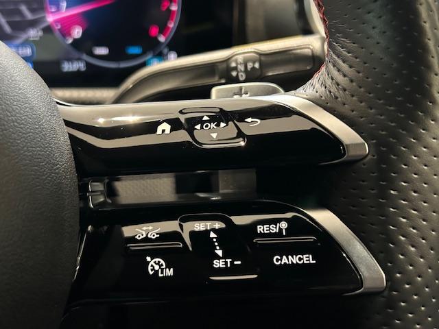 Ａクラス Ａ１８０　ＡＭＧラインパッケージ　弊社デモカーアップ　認定中古車保証２年　ＡＭＧラインパッケージ　ナビゲーションパッケージ　レーダーセーフティーパッケージ　リアビューカメラ　デジタルコックピットディスプレイ　キーレスゴー（18枚目）