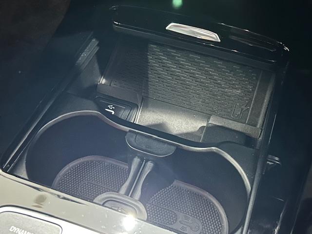 Ａクラス Ａ１８０　ＡＭＧラインパッケージ　弊社デモカーアップ　認定中古車保証２年　ＡＭＧラインパッケージ　ナビゲーションパッケージ　レーダーセーフティーパッケージ　リアビューカメラ　デジタルコックピットディスプレイ　キーレスゴー（26枚目）