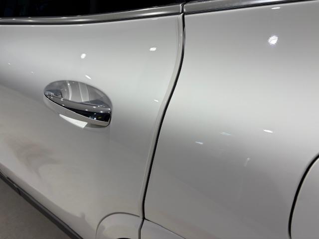 ＧＬＡクラス ＧＬＡ２００ｄ　４マチック　ＡＭＧラインパッケージ　認定中古車保証２年　ＡＭＧラインパッケージ　レーダーセーフティーパッケージ　３６０°カメラシステム　アンビエントライト　シートヒーター　メモリー付きパワーシート　キーレスゴー　ワイヤレスチャージング（26枚目）