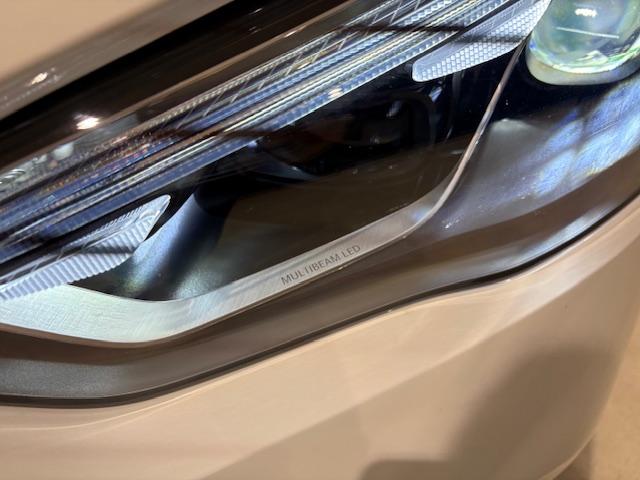 ＧＬＡクラス ＧＬＡ２００ｄ　４マチック　ＡＭＧラインパッケージ　認定中古車保証２年　ＡＭＧラインパッケージ　レーダーセーフティーパッケージ　３６０°カメラシステム　アンビエントライト　シートヒーター　メモリー付きパワーシート　キーレスゴー　ワイヤレスチャージング（40枚目）
