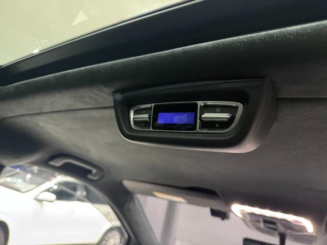 Vクラス V220dエクスクルーシブロングプラチナスイート パノラミックスライディングルーフ 本革巻きステアリングホイール Burmesterサラウンドサウンドシステム シートベンチレーター シートヒーター 360°カメラシステム  アンビエントライト(27枚目)