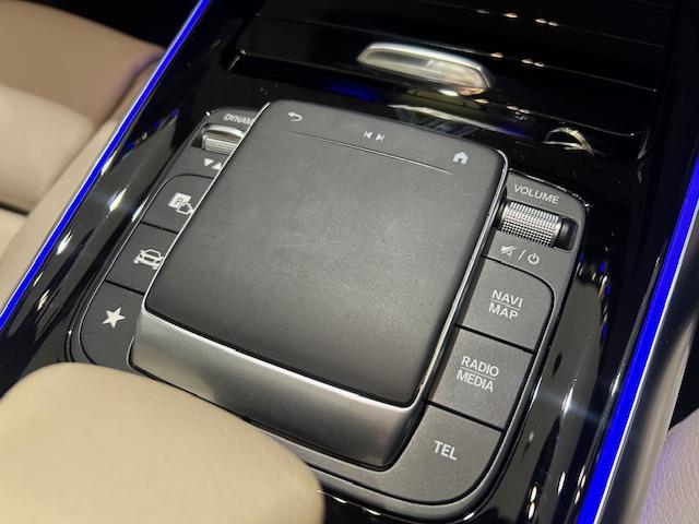 Ｂクラス Ｂ２００ｄ　認定中古車　パノラミックスライディングルーフ　本革シート　　アンビエントライト６４色　メモリー付きパワーシート　自動再発進機能　歩行者／飛び出し検知機能　レーンキープアシスト　ブラインドスポットアシス（16枚目）