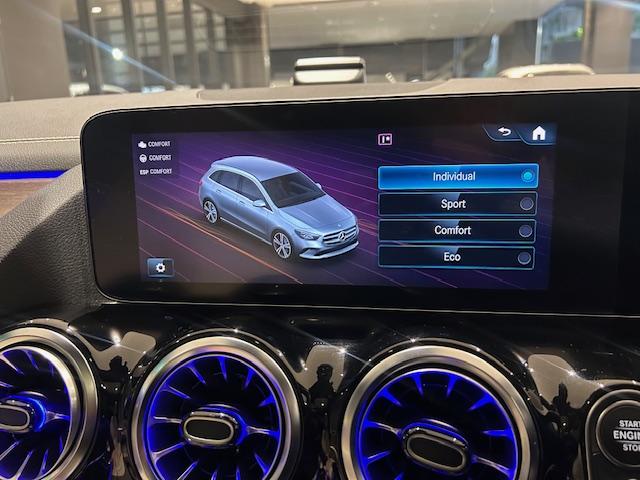 Ｂクラス Ｂ２００ｄ　認定中古車　パノラミックスライディングルーフ　本革シート　　アンビエントライト６４色　メモリー付きパワーシート　自動再発進機能　歩行者／飛び出し検知機能　レーンキープアシスト　ブラインドスポットアシス（35枚目）