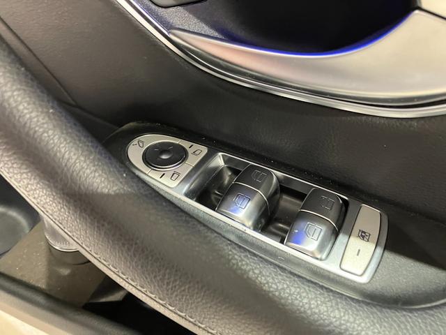 Eクラスステーションワゴン E220d ステーションワゴン スポーツ AMGライン/シートヒーター/パノラミックスライディングルーフ/エクスクルーシブパッケージ/エアバランスパッケージ/ヘッドアップディスプレイ/AMGスポーツステアリング/ナッパレザーシート/メモリー付(60枚目)
