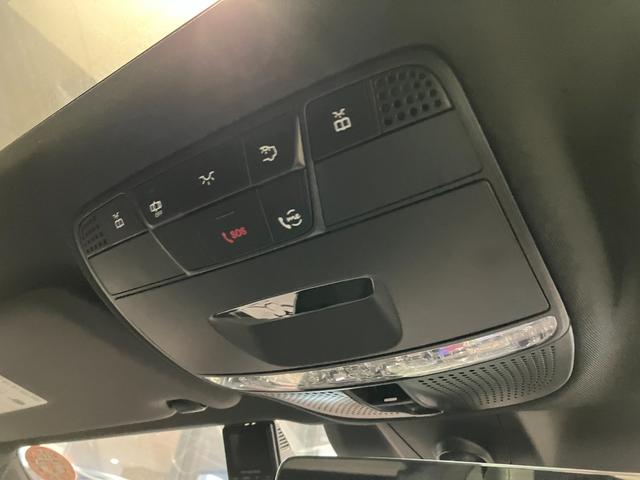 Eクラスステーションワゴン E220d ステーションワゴン スポーツ AMGライン/シートヒーター/パノラミックスライディングルーフ/エクスクルーシブパッケージ/エアバランスパッケージ/ヘッドアップディスプレイ/AMGスポーツステアリング/ナッパレザーシート/メモリー付(63枚目)