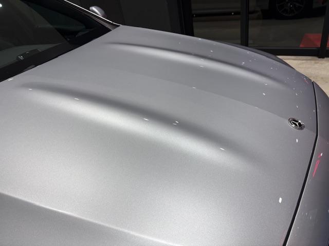 Eクラス E300 スポーツ 認定中古車 360°カメラシステム パノラミックスライディングルーフ ヘッドアップディスプレイ 本革シート Blumesterサラウンド エアバランスパッケージ メモリー付きパワーシート(4枚目)