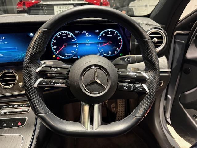 Eクラス E300 スポーツ 認定中古車 360°カメラシステム パノラミックスライディングルーフ ヘッドアップディスプレイ 本革シート Blumesterサラウンド エアバランスパッケージ メモリー付きパワーシート(20枚目)