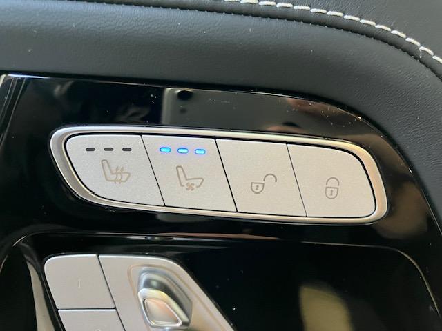 Ｇクラス Ｇ６３　ＡＭＧレザーエクスクルーシブパッケージ　マットブラック２１インチアルミ／ＡＭＧカーボンファイバーインテリアトリム／Ｇｍａｎｕｆａｋｔｕｒインテリアプラスパッケージ／Ｇｍａｎｕｆａｋｔｕｒプログラム＋／ナッパレザーシート／リラクゼーション機能（28枚目）