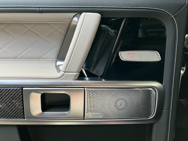 Ｇクラス Ｇ６３　ＡＭＧレザーエクスクルーシブパッケージ　マットブラック２１インチアルミ／ＡＭＧカーボンファイバーインテリアトリム／Ｇｍａｎｕｆａｋｔｕｒインテリアプラスパッケージ／Ｇｍａｎｕｆａｋｔｕｒプログラム＋／ナッパレザーシート／リラクゼーション機能（40枚目）