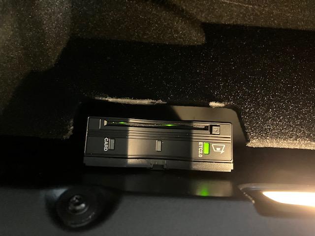 Ｇクラス Ｇ６３　ＡＭＧレザーエクスクルーシブパッケージ　マットブラック２１インチアルミ／ＡＭＧカーボンファイバーインテリアトリム／Ｇｍａｎｕｆａｋｔｕｒインテリアプラスパッケージ／Ｇｍａｎｕｆａｋｔｕｒプログラム＋／ナッパレザーシート／リラクゼーション機能（58枚目）