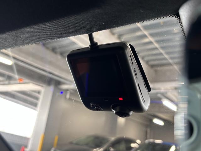 GLC GLC220d 4マチック ドライバーズパッケージ メモリー付パワーシート(運転席・助手席) デジタルライト パノラミックスライディングルーフ ヘッドアップディスプレイ 360°カメラシステム アンビエントライト AMGラインパッケージ ドライバーズP(32枚目)