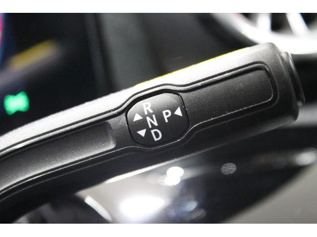 CLAクラス CLA200d AMGラインパッケージ 認定中古車 ワンオーナー AMGラインパッケージ メモリー付きパワーシート シートヒータ ブラインドスポットアシスト リアビューカメラ ステアリングアシスト 自動追従機能 降車時警告機能(13枚目)