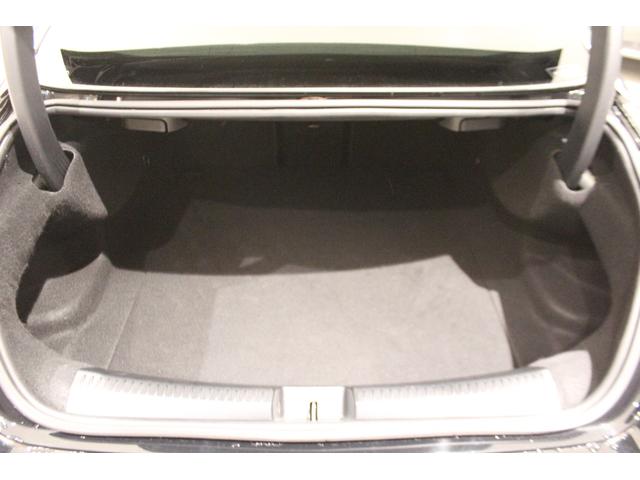 CLAクラス CLA200d AMGラインパッケージ 認定中古車 ワンオーナー AMGラインパッケージ メモリー付きパワーシート シートヒータ ブラインドスポットアシスト リアビューカメラ ステアリングアシスト 自動追従機能 降車時警告機能(15枚目)