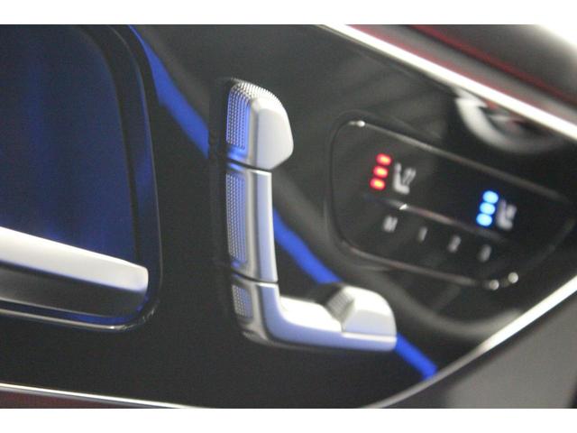 ＧＬＣ ＧＬＣ４３　４マチックＡＭＧレザエクスクルシブパケジ　新車保証継承　弊社デモカーアップ　ＡＭＧレザーエクスクルーシブパッケージ　パノラミックスライディングルーフ　シートベンチレーター　ヘッドアップディスプレイ　Ｂｕｒｍｅｓｔｅｒ３Ｄサラウンドサウンドシス（18枚目）