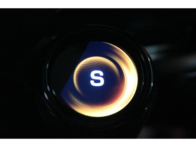 ＧＬＣ ＧＬＣ４３　４マチックＡＭＧレザエクスクルシブパケジ　新車保証継承　弊社デモカーアップ　ＡＭＧレザーエクスクルーシブパッケージ　パノラミックスライディングルーフ　シートベンチレーター　ヘッドアップディスプレイ　Ｂｕｒｍｅｓｔｅｒ３Ｄサラウンドサウンドシス（28枚目）