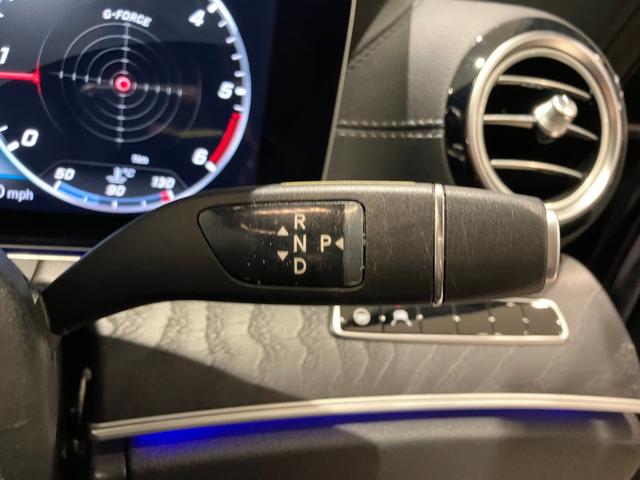 Ｅクラスステーションワゴン Ｅ２２０ｄステーションワゴンアバンギルドＡＭＧライン　弊社ユーザー下取り車　パノラミックスライディングルーフ　本革シート　シートヒーター　全周囲カメラ　レーダーセーフティパッケージ　ＡＭＧライン　アンビエントライト（30枚目）