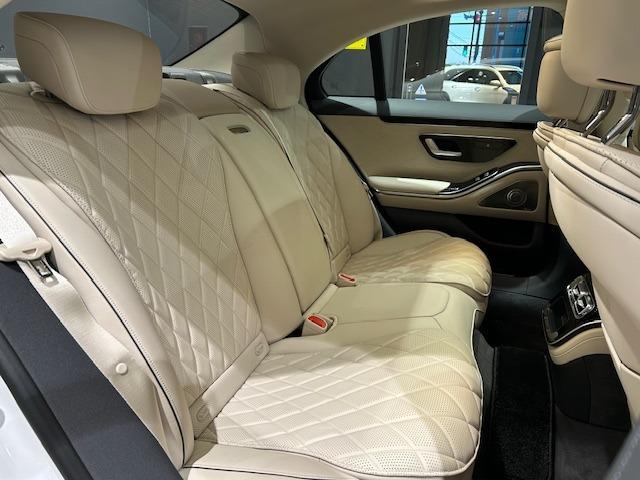 �S���[�J�[�̂��Ԃ����悳���Ē����܂��B���ЃO���[�v�l�b�g���[�N�ɂ�育�������������鍸�艿�i�����񎦂����Ē����܂��B